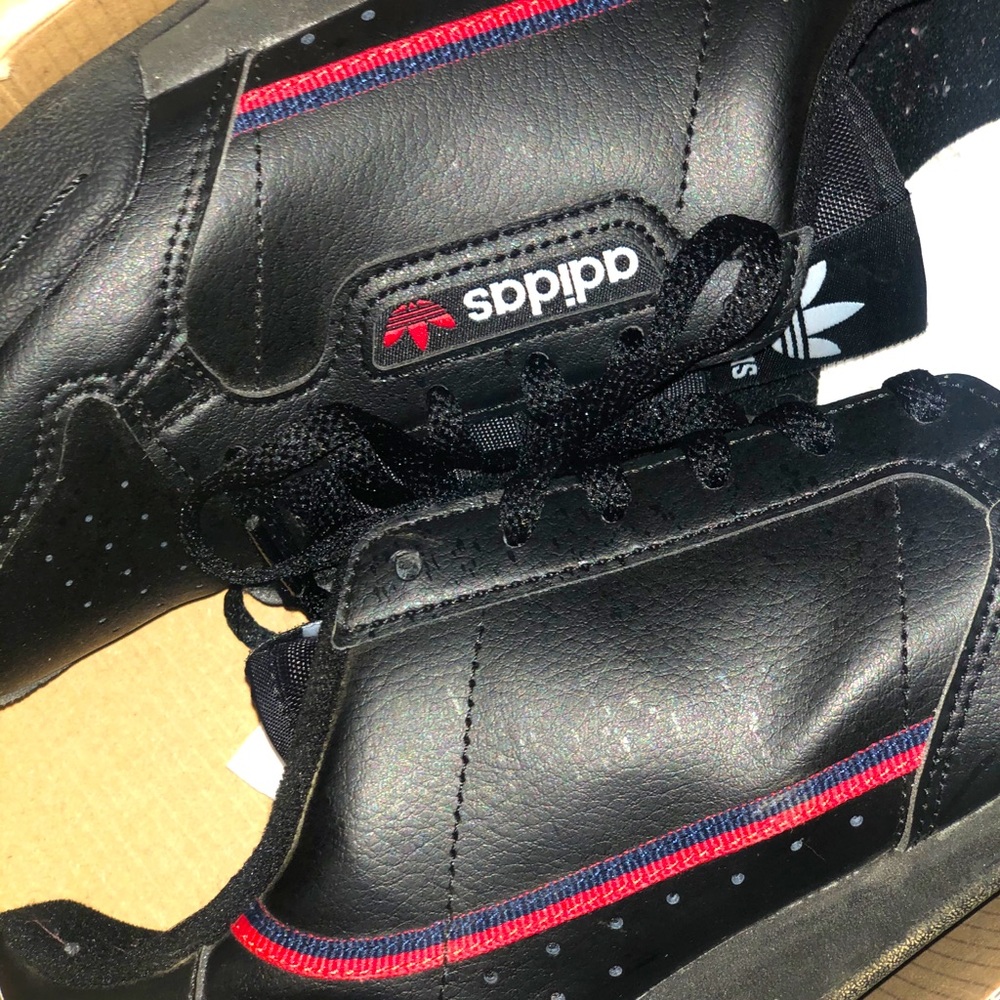 black adidas continental 80 j